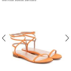 New in Box Stuart Weizmann Sandals 8.5 Orange